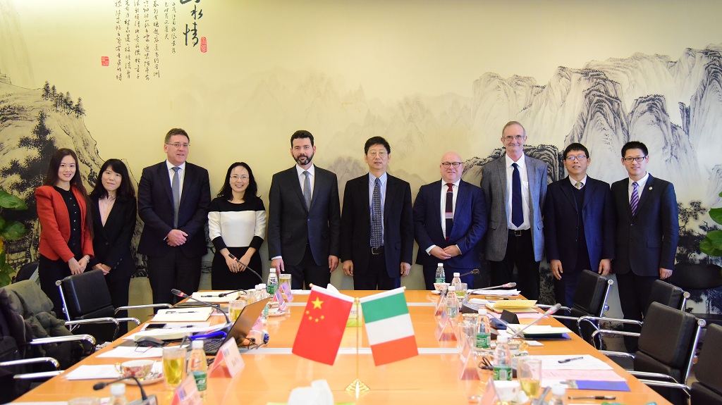 1575952078601037917.jpg 1 (1).jpg